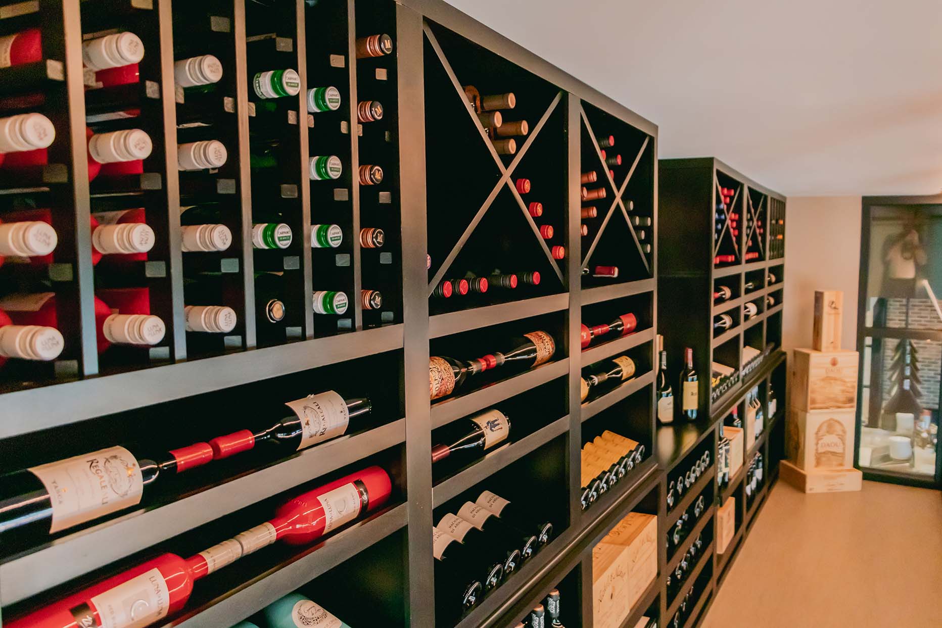 RESIDENTIAL & COMMERCIAL WINE CELLARS - TheGateLab